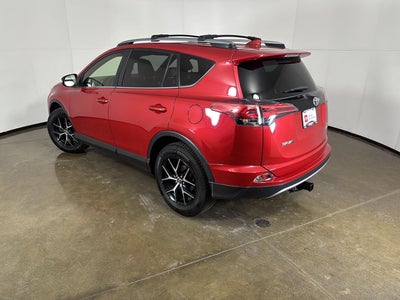 2017 Toyota RAV4 SE