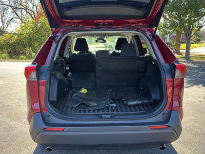 2023 Toyota RAV4 Hybrid LE