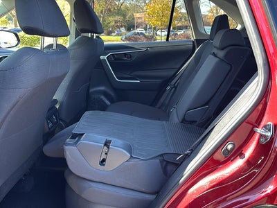 2023 Toyota RAV4 Hybrid LE
