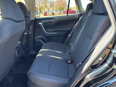 2023 Toyota RAV4 Hybrid LE
