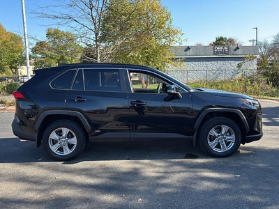 2023 Toyota RAV4 Hybrid LE