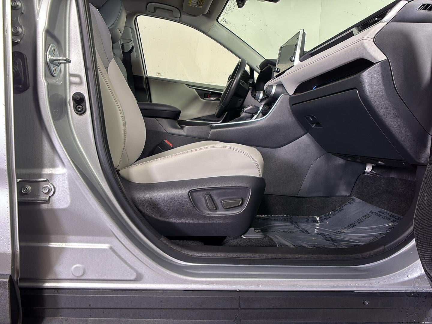 2022 Toyota RAV4 Limited