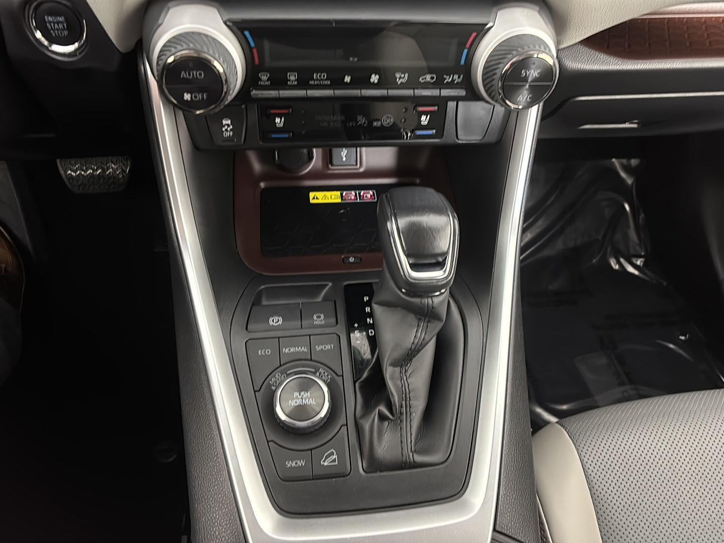 2022 Toyota RAV4 Limited