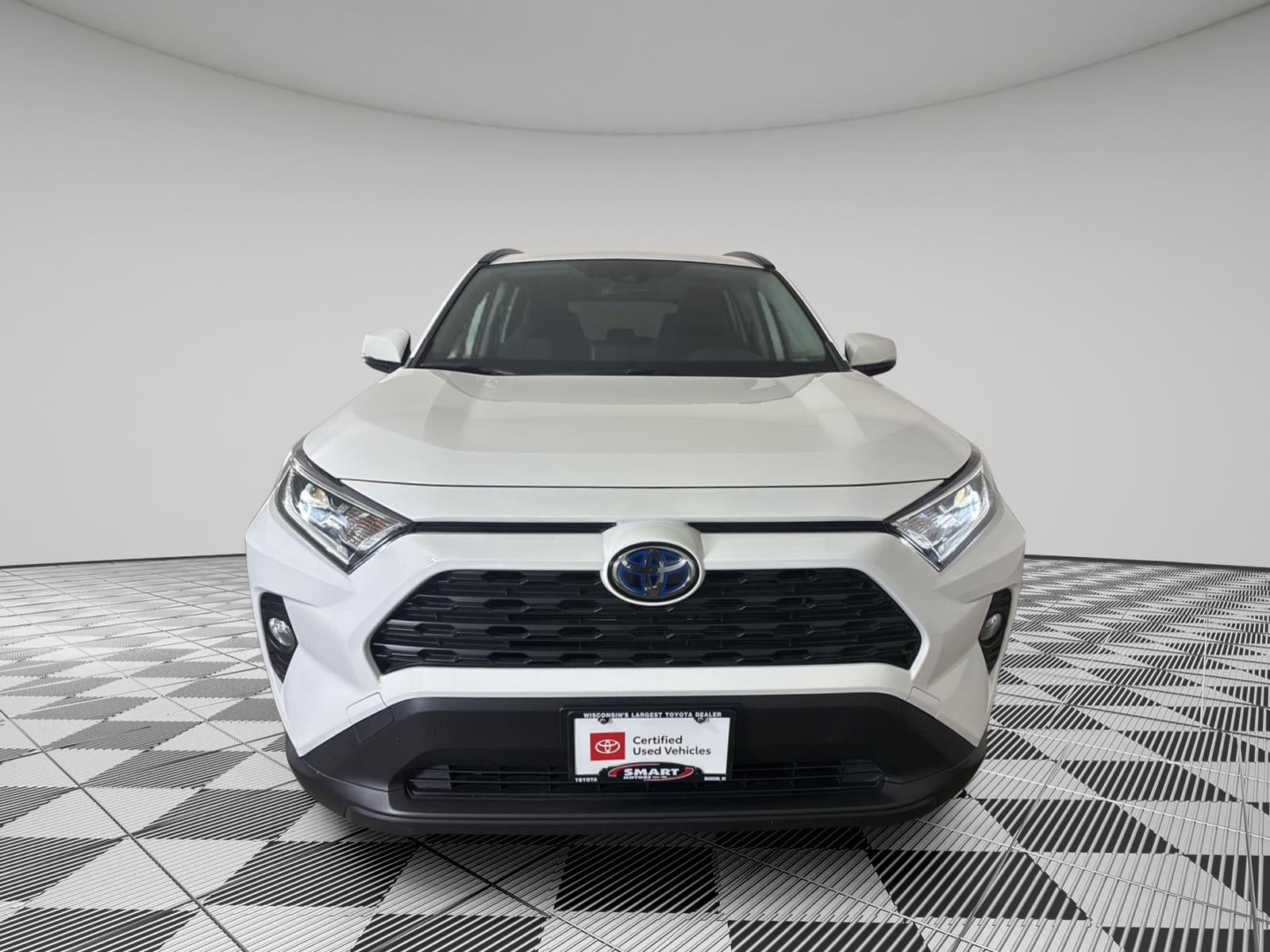 2020 Toyota RAV4 Hybrid XLE