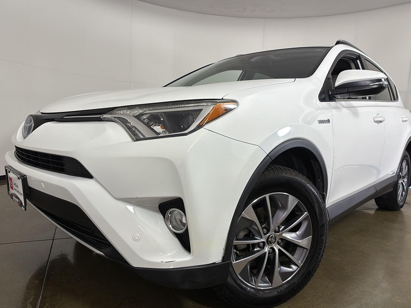 2017 Toyota Rav4 Hybrid XLE