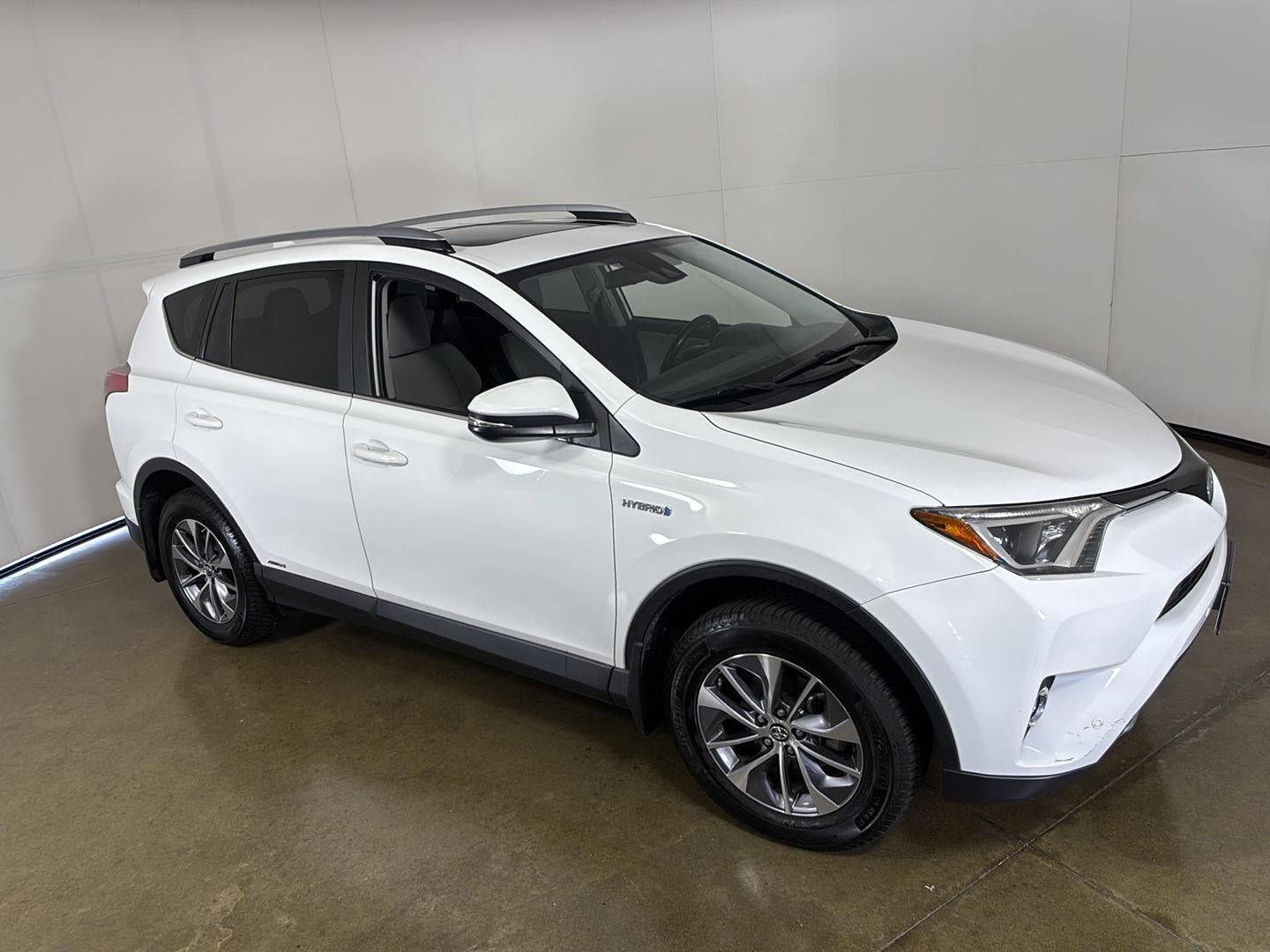 2017 Toyota Rav4 Hybrid XLE