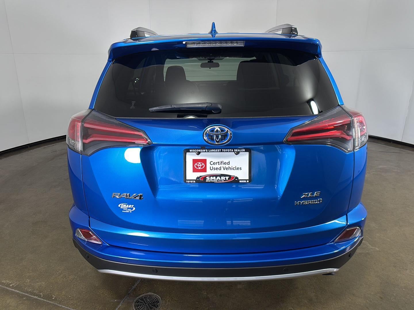 2016 Toyota RAV4 Hybrid XLE