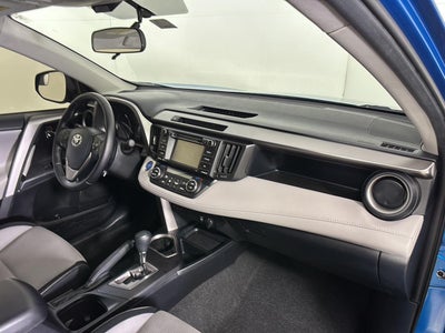 2016 Toyota RAV4 Hybrid XLE