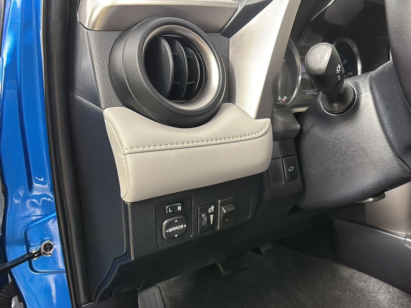 2016 Toyota RAV4 Hybrid XLE