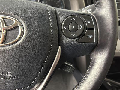 2016 Toyota RAV4 Hybrid XLE