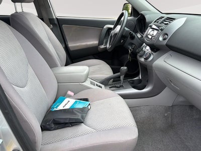 2008 Toyota RAV4 FWD 4dr 4-cyl 4-Spd AT (Natl)