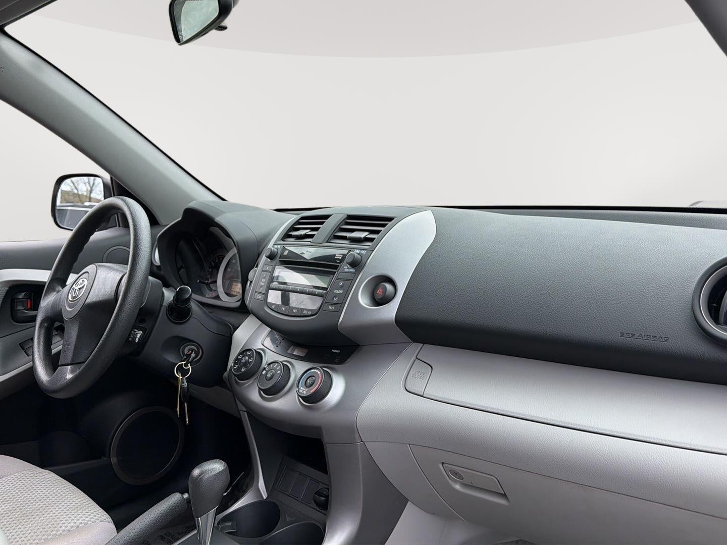 2008 Toyota RAV4 FWD 4dr 4-cyl 4-Spd AT (Natl)