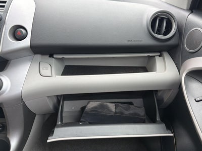 2008 Toyota RAV4 FWD 4dr 4-cyl 4-Spd AT (Natl)