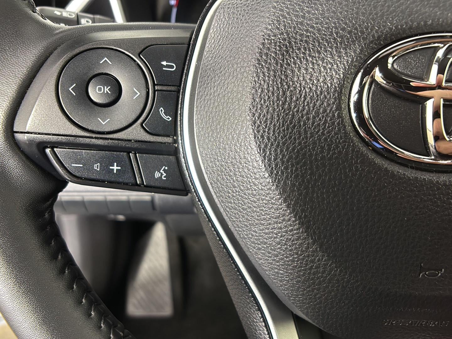 2024 Toyota Corolla Hatchback XSE