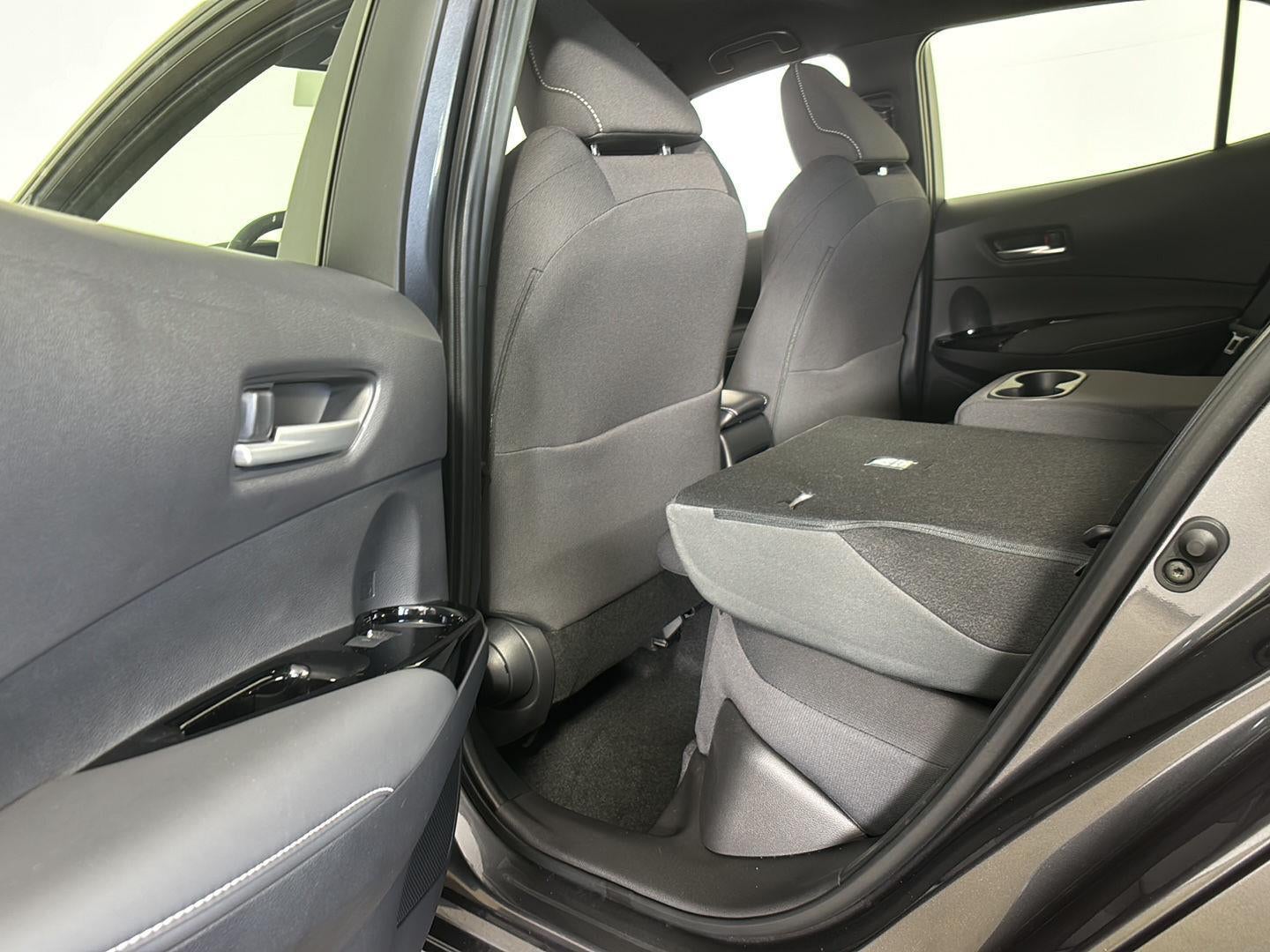 2024 Toyota COROLLA Base