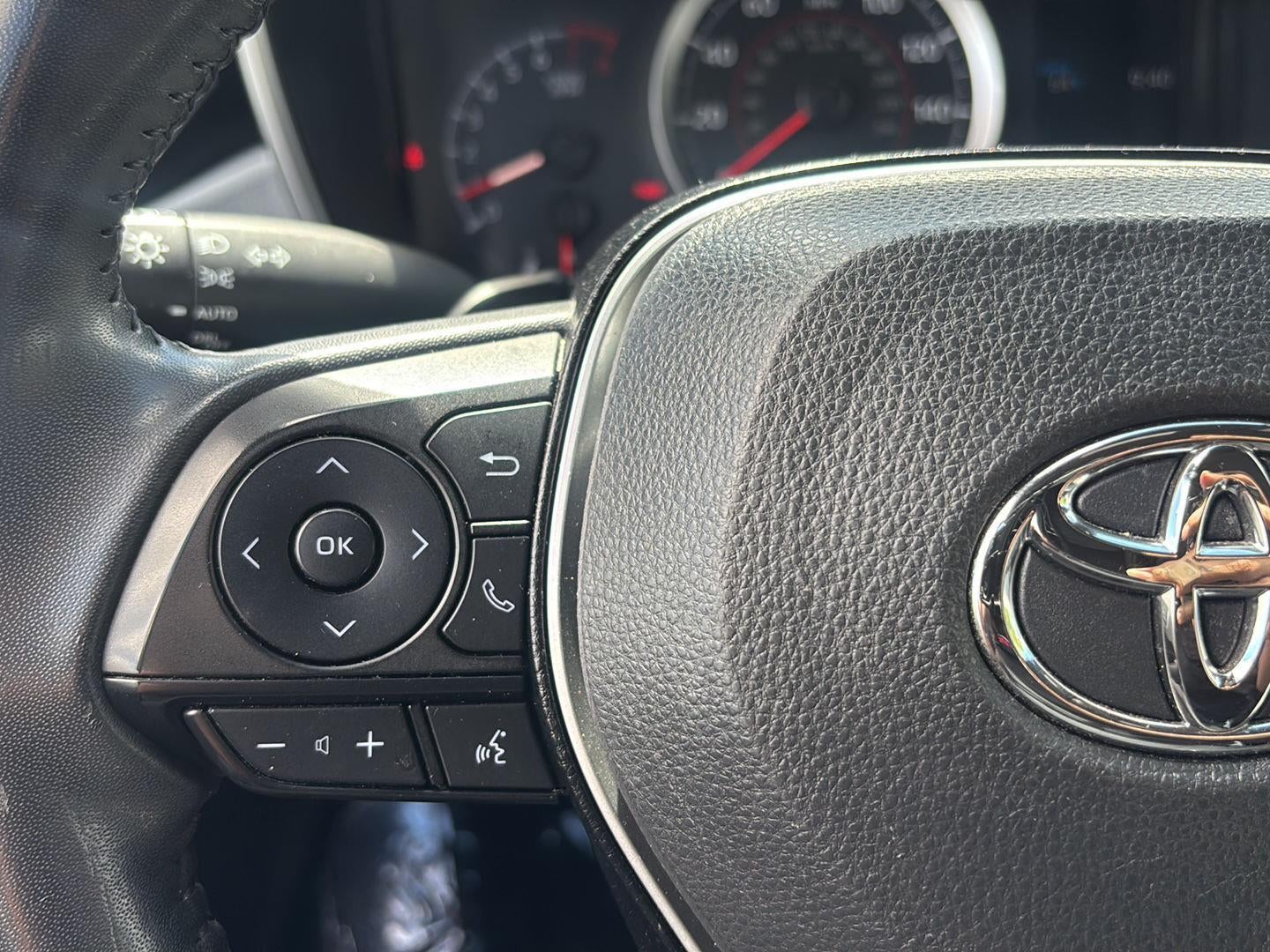 2020 Toyota COROLLA Base