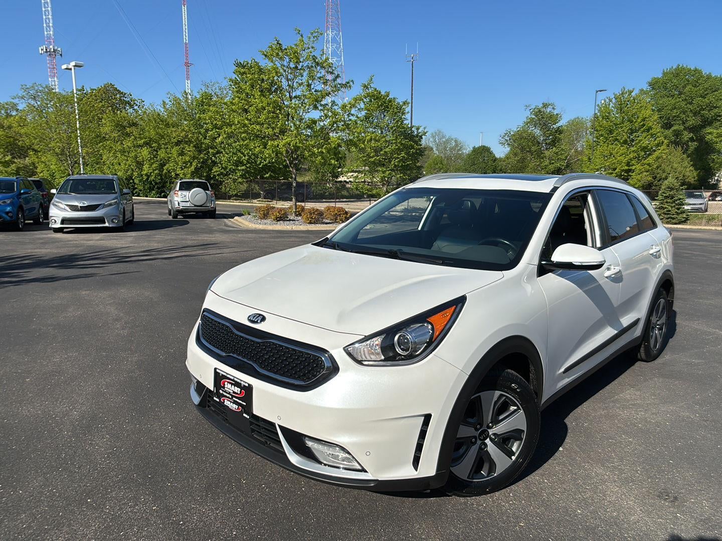 2018 Kia Niro EX's photo