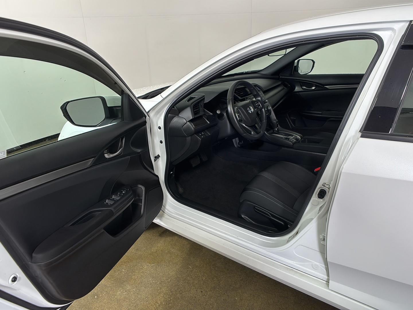 2020 Honda Civic Hatchback LX