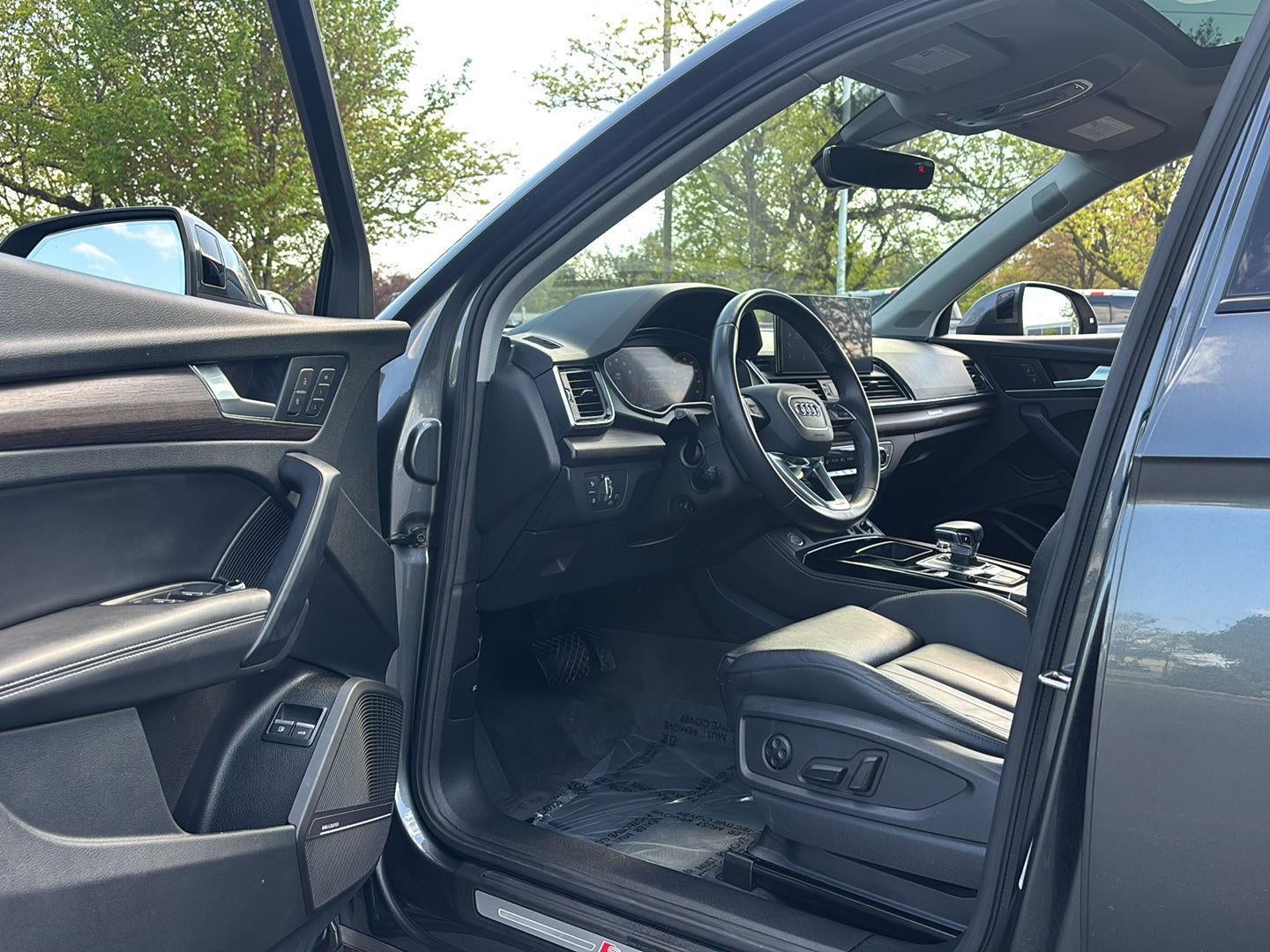 2023 Audi Q5 S line Premium Plus