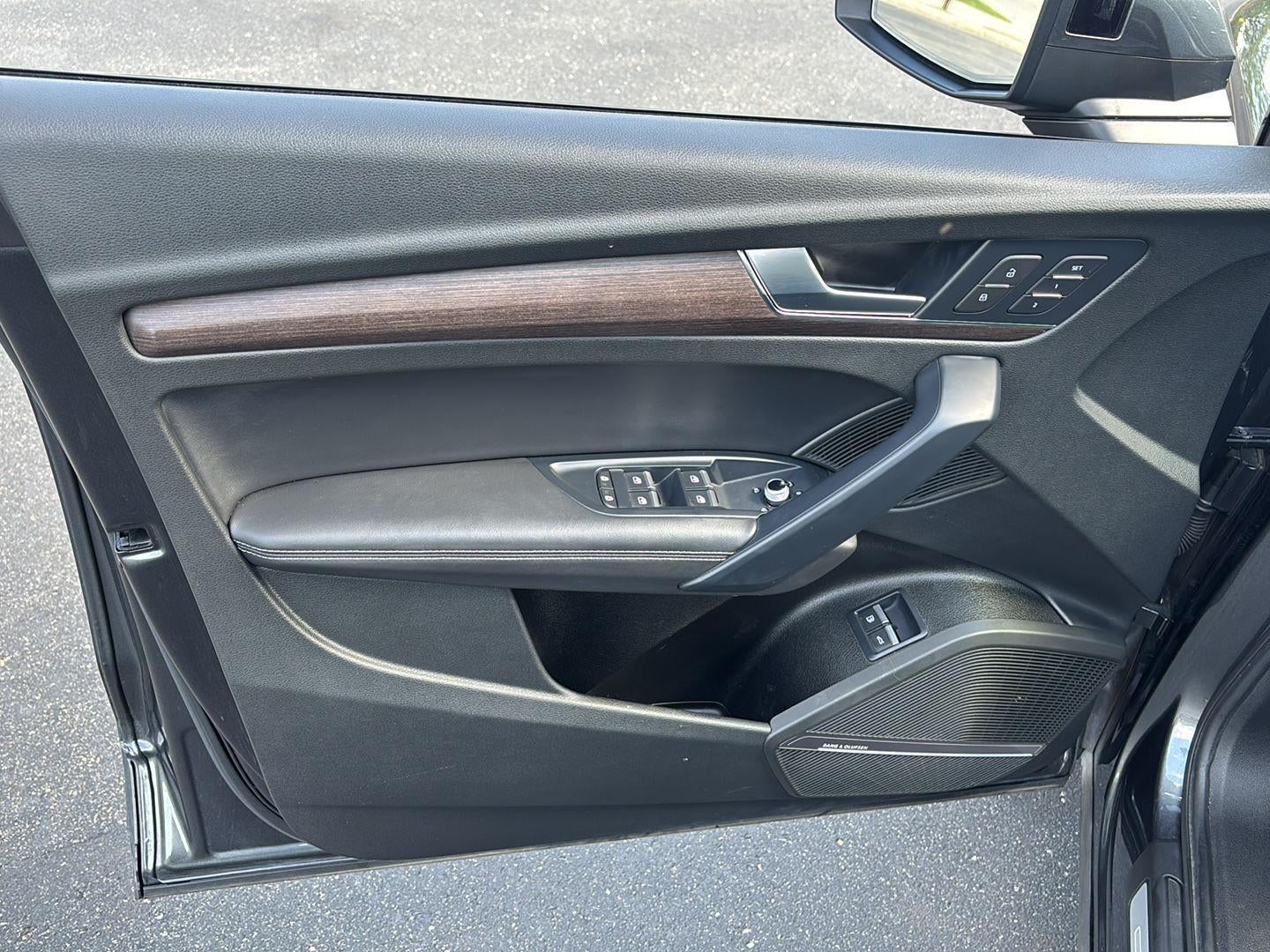 2023 Audi Q5 S line Premium Plus