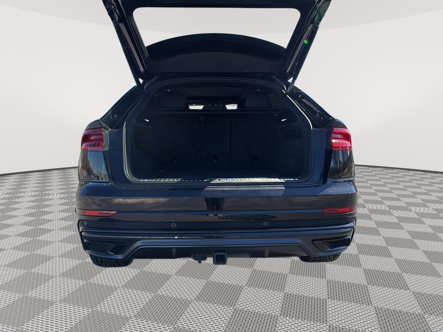 2019 Audi Q8 Prestige