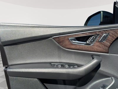 2019 Audi Q8 Prestige