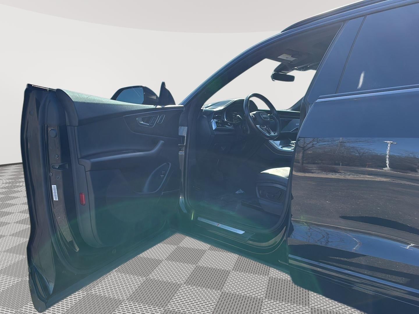 2019 Audi Q8 Prestige