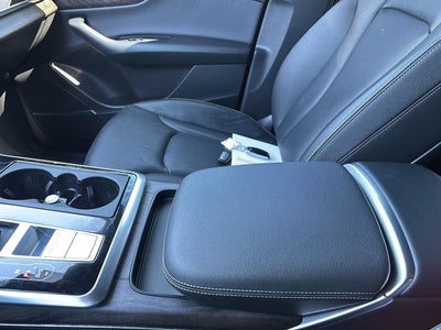 2019 Audi Q8 Prestige