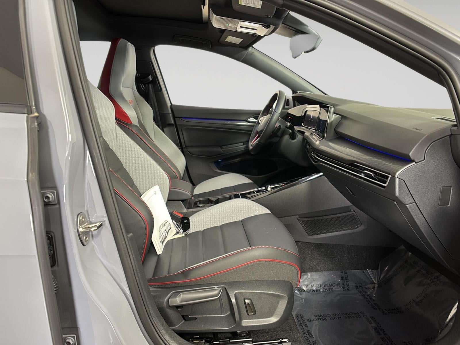 2024 Volkswagen Golf GTI SE