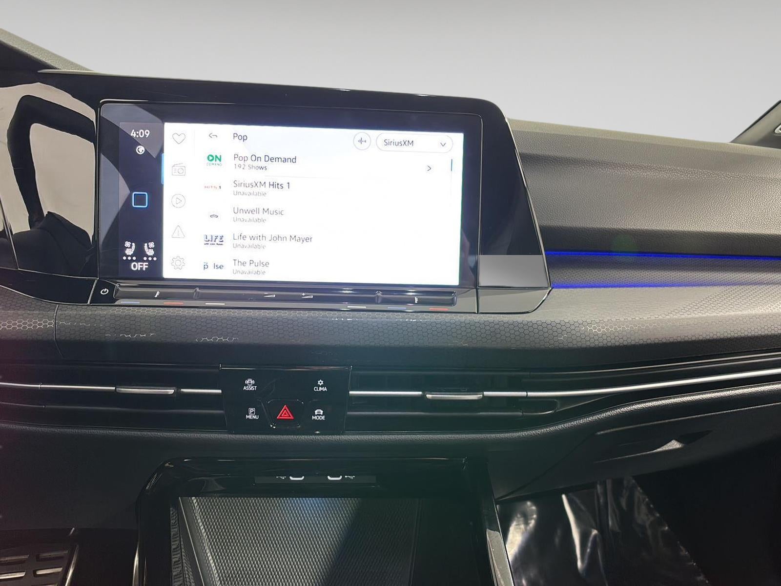 2024 Volkswagen Golf GTI SE