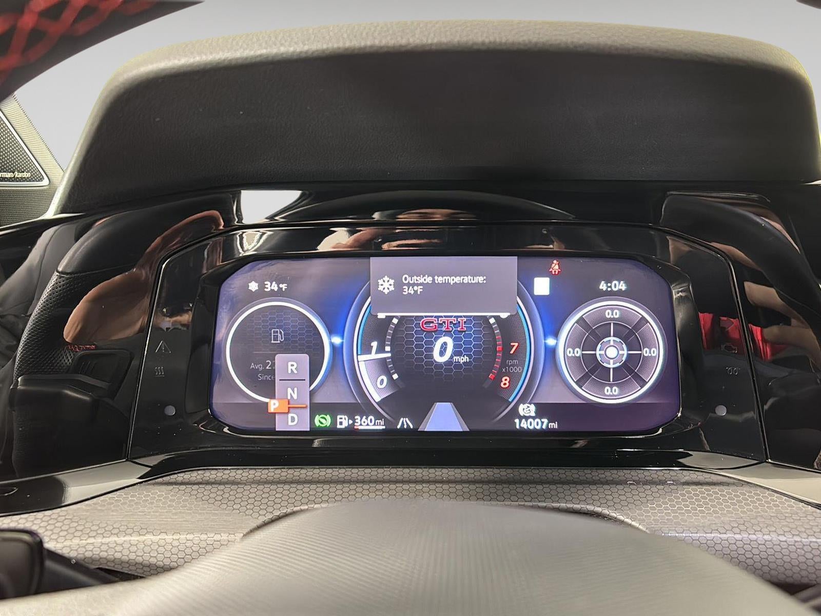 2024 Volkswagen Golf GTI SE