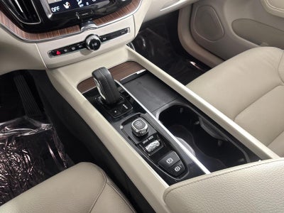 2021 Volvo XC60 Inscription Expression