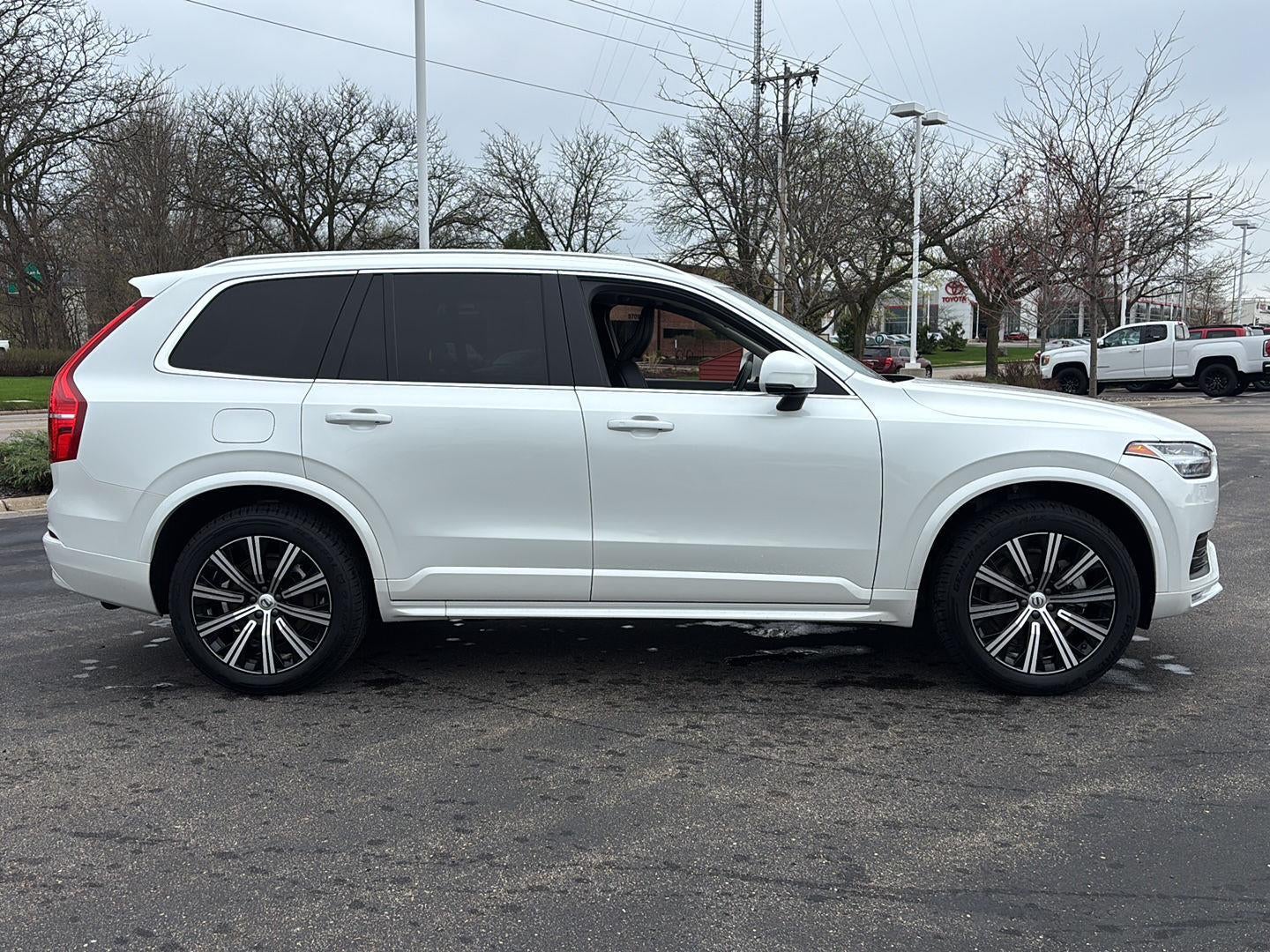 2023 Volvo XC90 Core