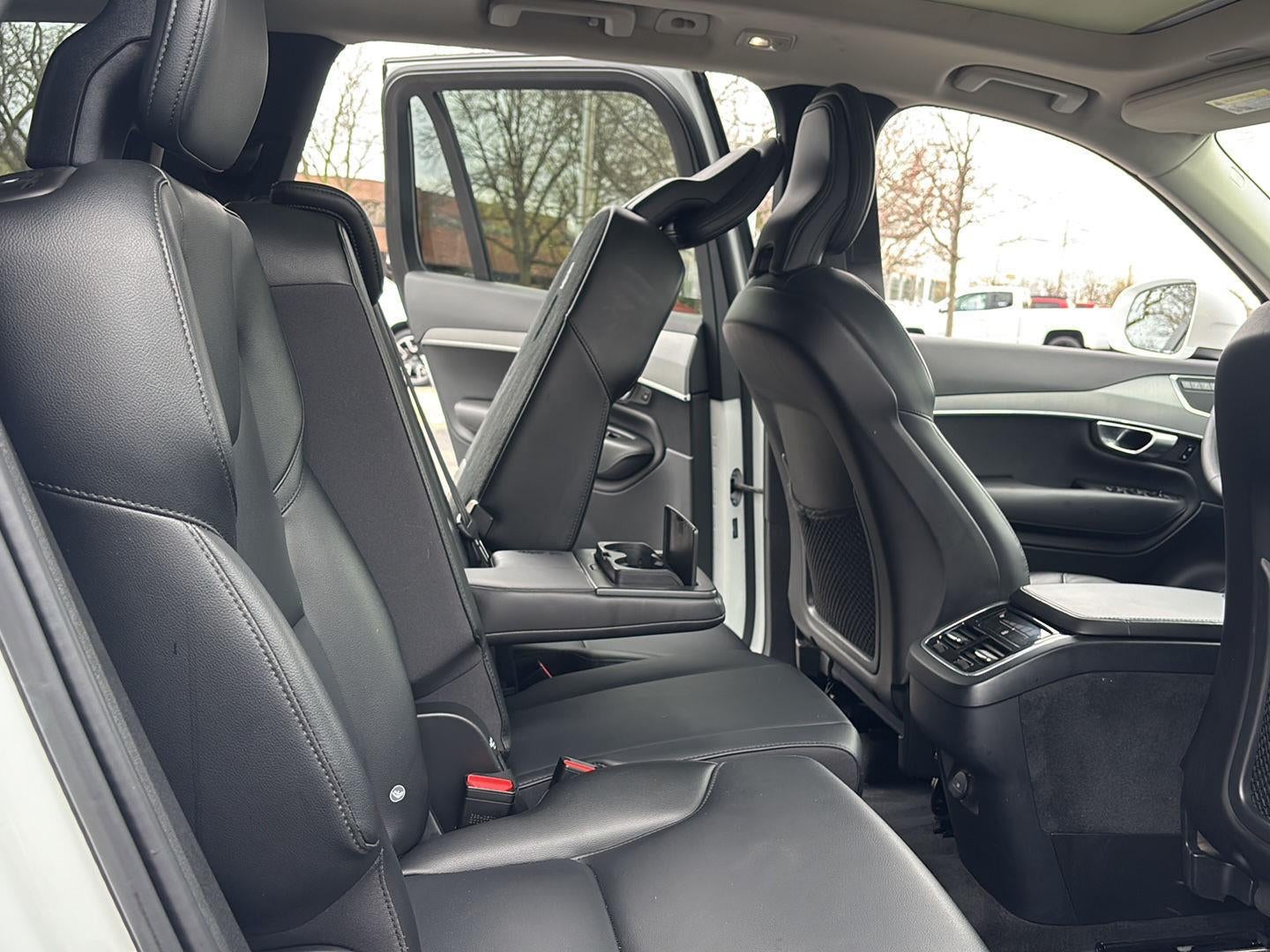 2023 Volvo XC90 Core