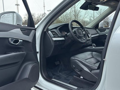 2023 Volvo XC90 Core