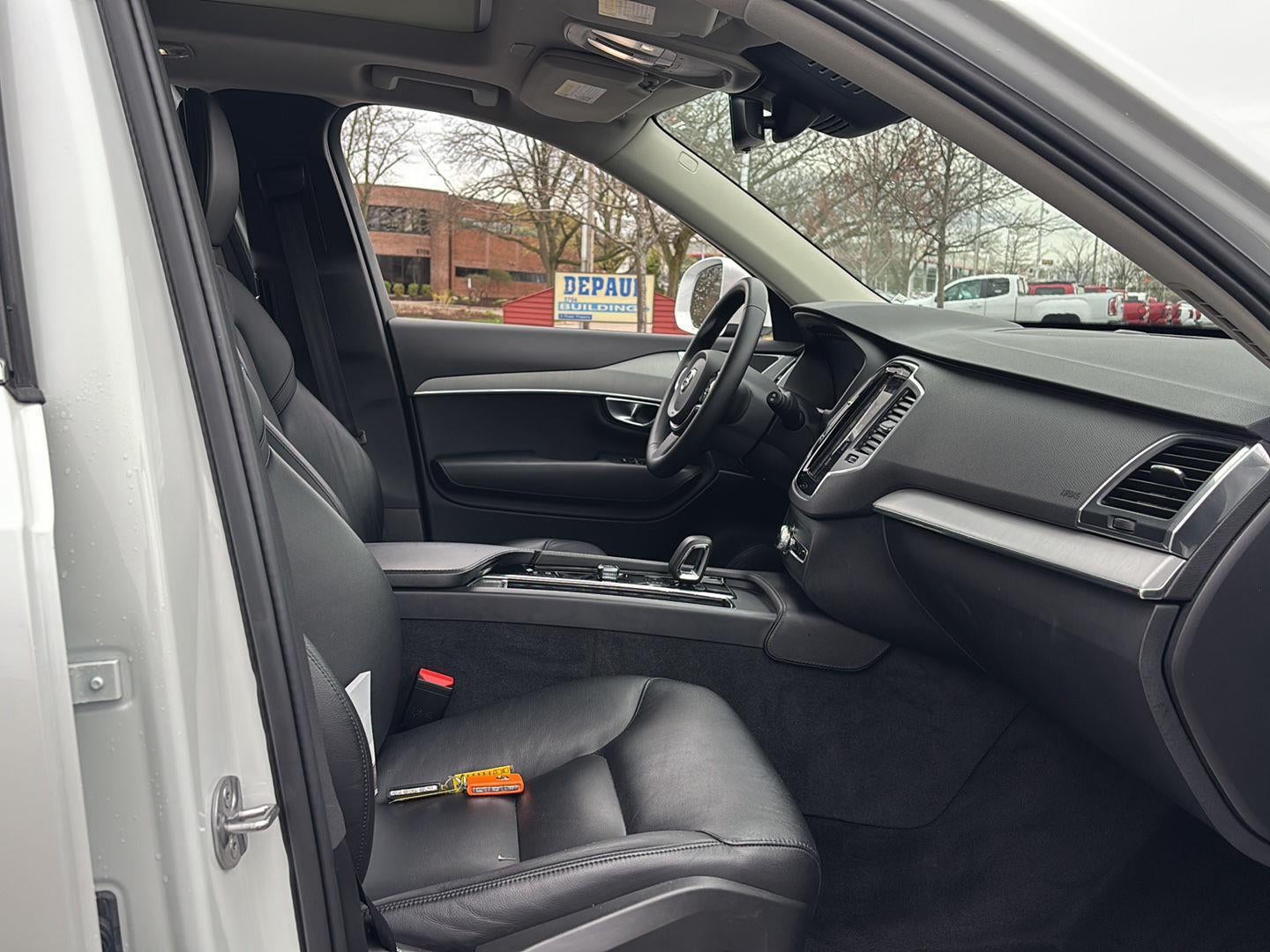 2023 Volvo XC90 Core