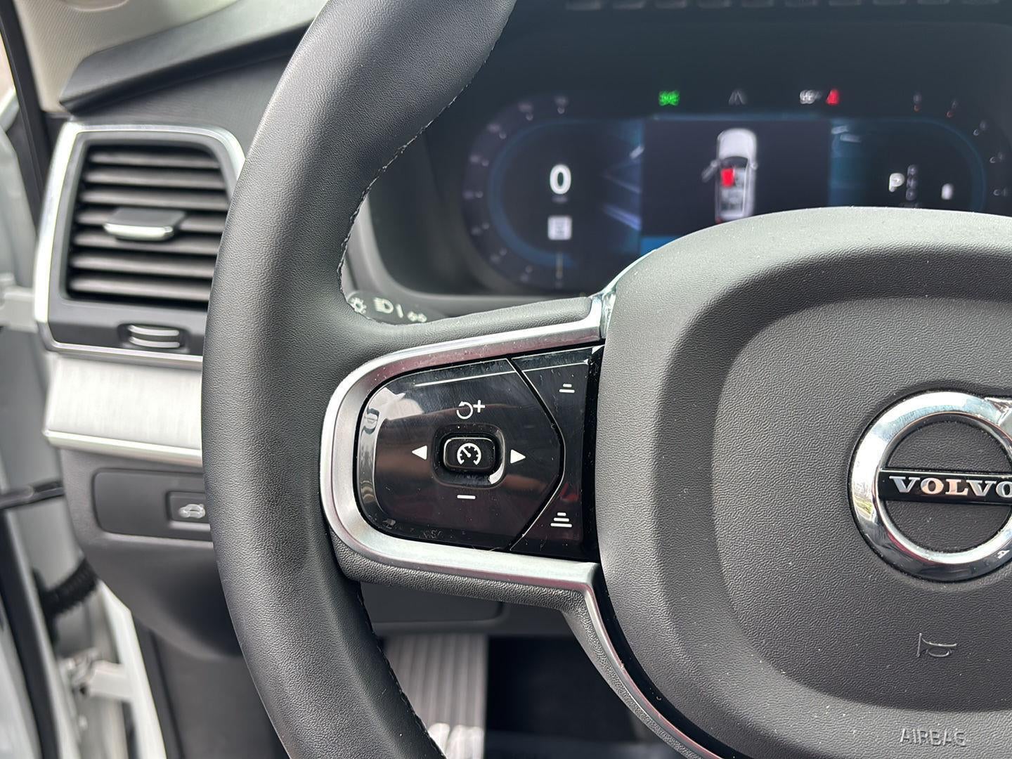 2023 Volvo XC90 Core