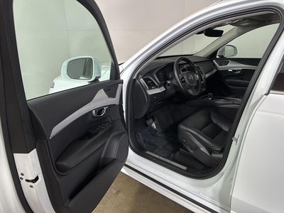 2023 Volvo XC90 Core