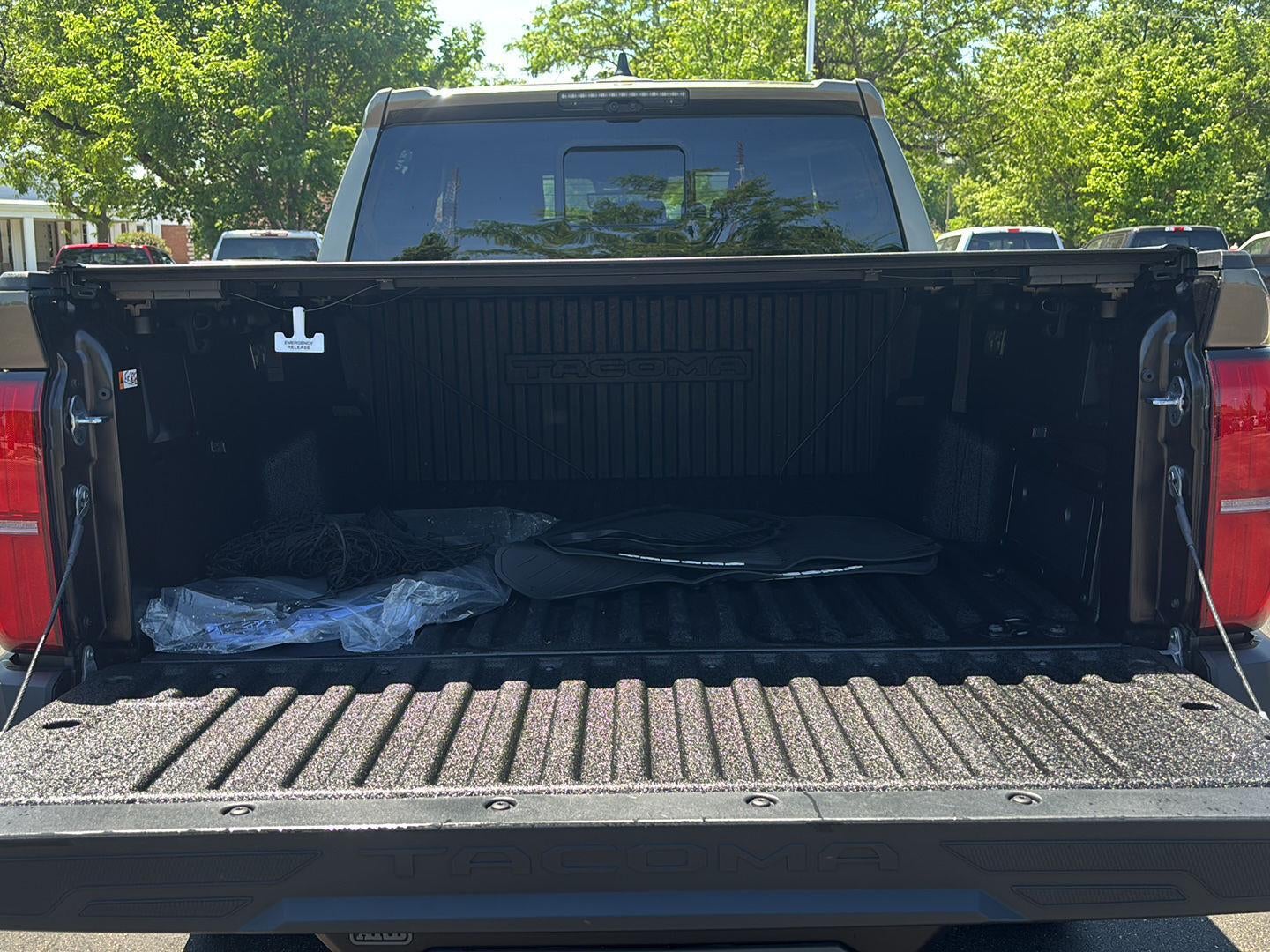 2026 Toyota Tacoma i-FORCE MAX Tacoma TRD Off-Road
