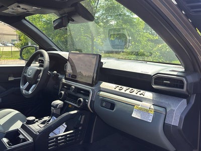 2026 Toyota Tacoma i-FORCE MAX Tacoma Trailhunter