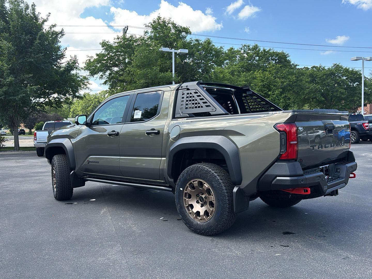 2026 Toyota Tacoma i-FORCE MAX Tacoma Trailhunter