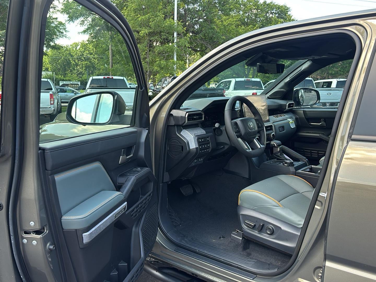 2026 Toyota Tacoma i-FORCE MAX Tacoma Trailhunter