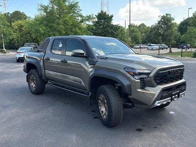 2026 Toyota Tacoma i-FORCE MAX Tacoma Trailhunter