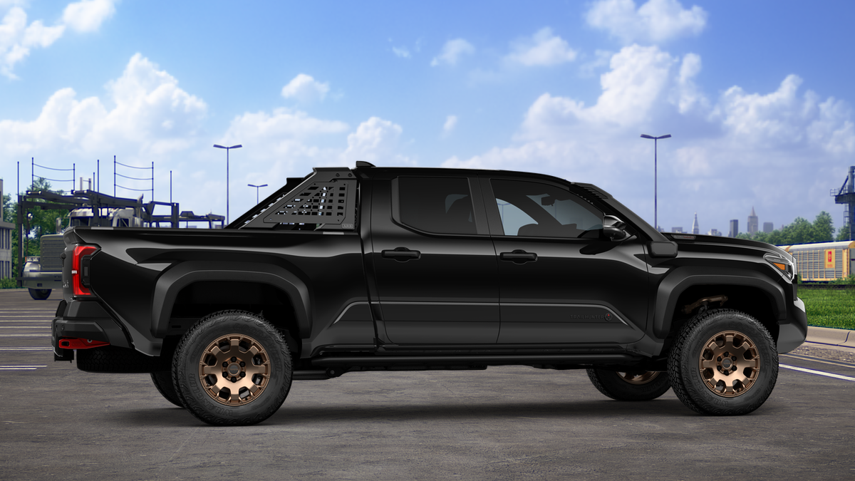 2026 Toyota Tacoma i-FORCE MAX Tacoma Trailhunter