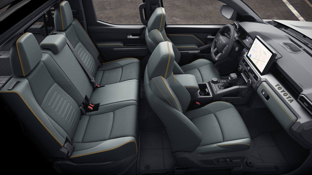 2026 Toyota Tacoma i-FORCE MAX Tacoma Trailhunter