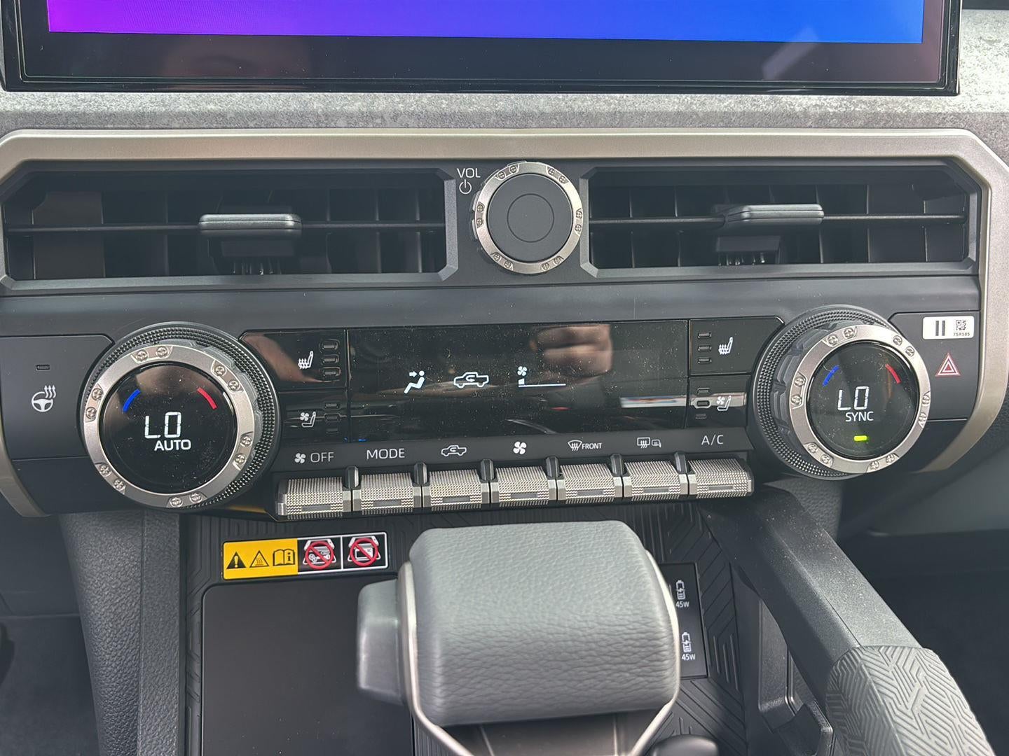 2026 Toyota Tacoma i-FORCE MAX Tacoma Trailhunter