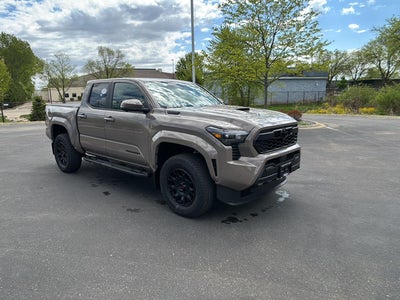 2026 Toyota Tacoma i-FORCE MAX Tacoma TRD Sport