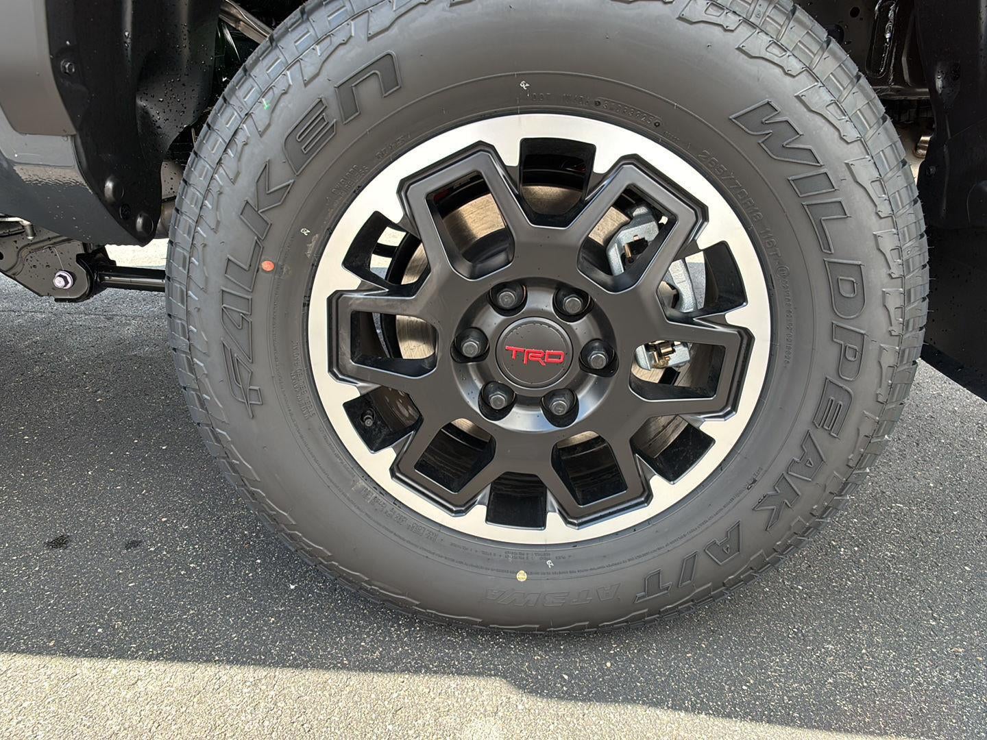 2026 Toyota Tacoma i-FORCE MAX Tacoma TRD Off-Road