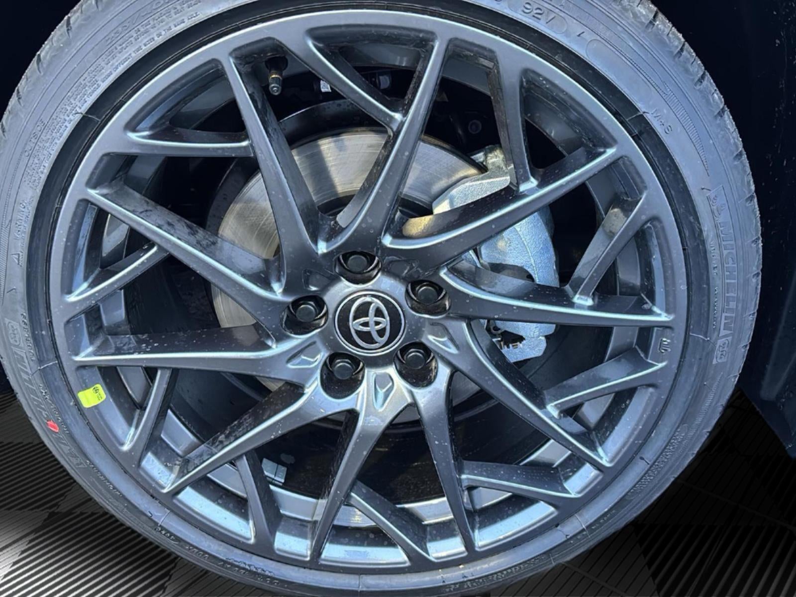 2026 Toyota Camry SE AWD