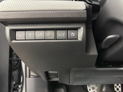 2026 Toyota Camry SE AWD